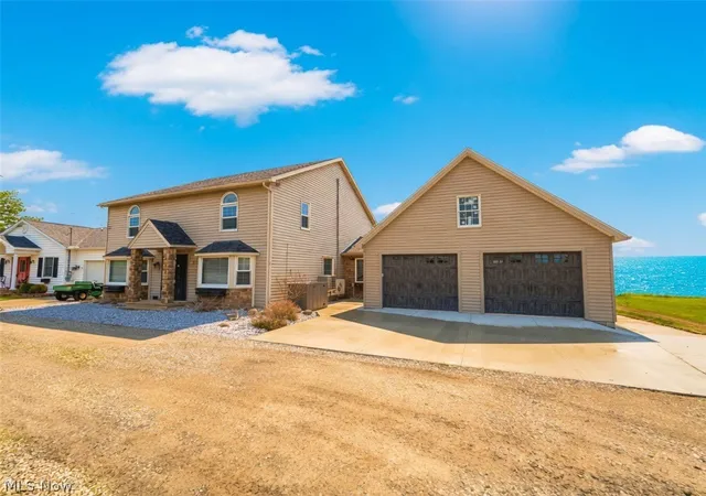 2nd image of 7 Ninevah Beach Dr, Ashtabula, OH 44004 | MLS# 5183184