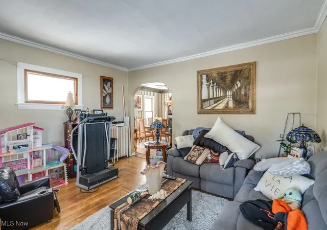Homes for sale in Beachwood, OH | 2478 Richmond Rd, Beachwood, OH 44122 | MLS# 5182073