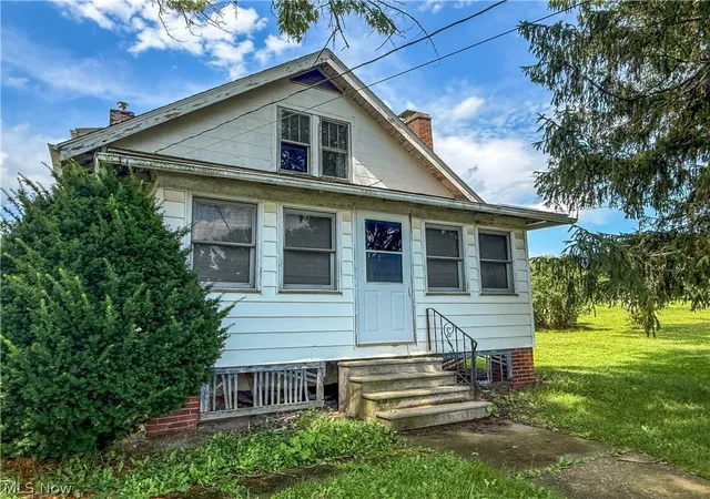 1st image of 10595 Forty Corners Rd Nw, Massillon, OH 44647 | MLS# 5183228