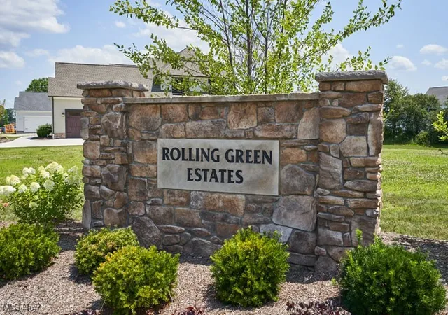 3rd image of 9007 Greensway St Nw, Massillon, OH 44646 | MLS# 5183386