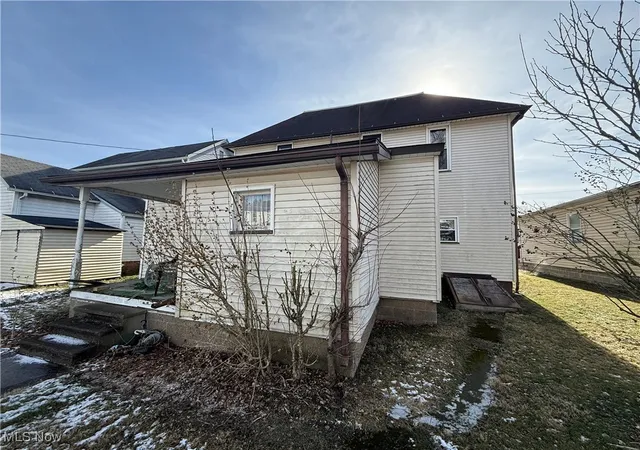 15th image of 507 W 3rd St, Uhrichsville, OH 44683 | MLS# 5182289