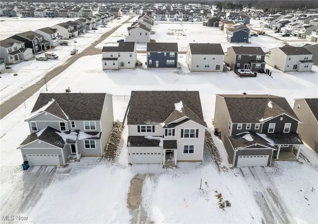 Homes for sale in Columbia Station, OH | 23569 Pine Valley Dr, Columbia Station, OH 44028 | MLS# 5183233