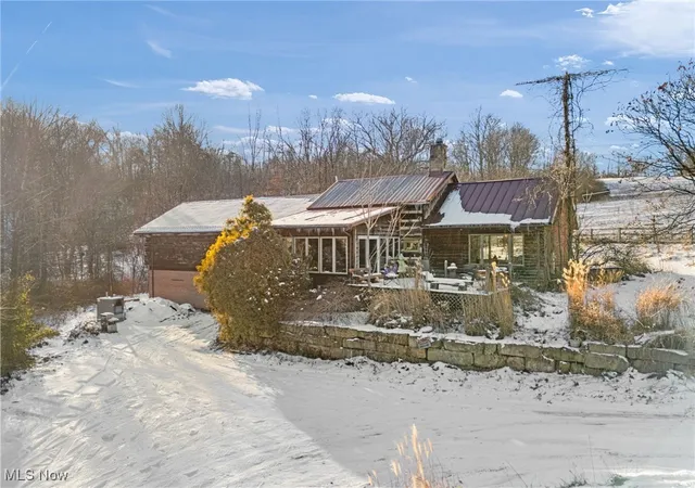 Homes for sale in Port Washington, OH | 15216 Grove Rd Se, Port Washington, OH 43837 | MLS# 5183255