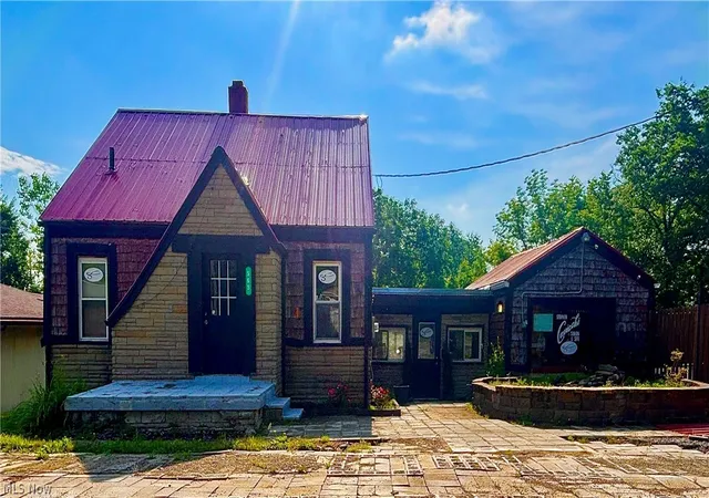 1st image of 565 S Meridian Rd, Youngstown, OH 44509 | MLS# 5183788