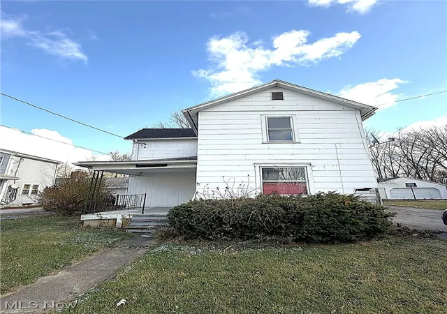 5th image of 934 N Metcalf St, Lima, OH 45801 | MLS# 5184323