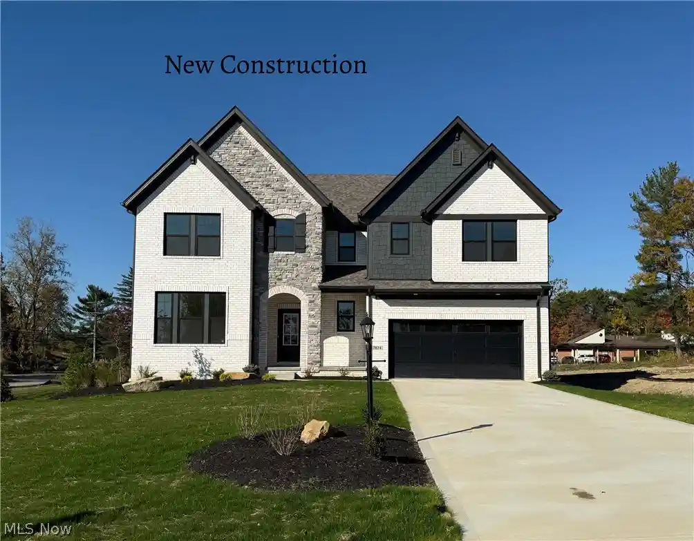 Single family home for sale at 7824 Harley Hills Dr, North Royalton, OH 44133 | MLS# 5184997