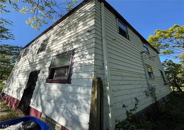 Homes for sale in Cleveland, OH | 3833 E 144th St, Cleveland, OH 44128 | MLS# 5185075