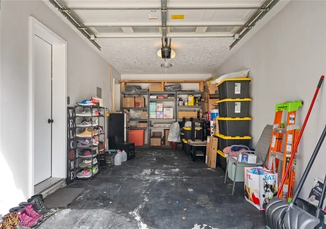 2nd image of 868 Tollis Pkwy, Broadview Heights, OH 44147