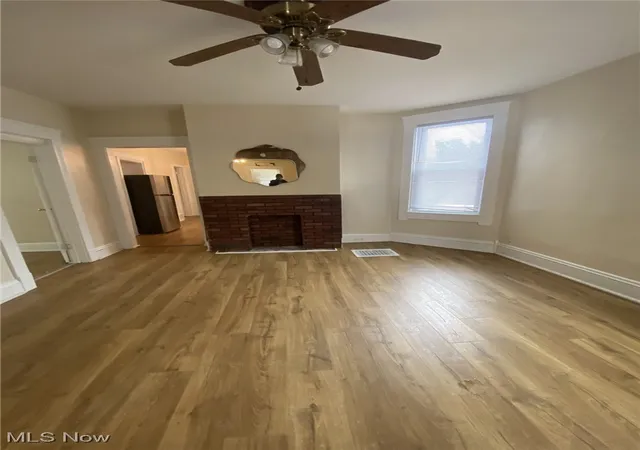 image of 3322 Daisy Ave, Cleveland, OH 44109 | MLS# 5185147