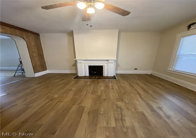 image of 3322 Daisy Ave, Cleveland, OH 44109 | MLS# 5185147