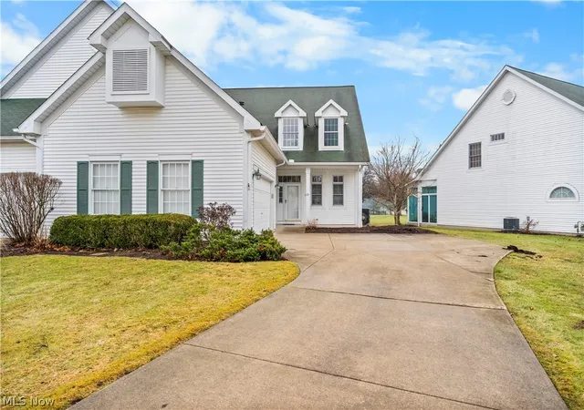 Photo 1 of Sale Pending at 25 Golf View Ln, North Olmsted, OH 44070 | MLS# 5185157 | Listing updated on 2026-08-26