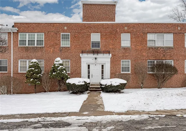 Homes for sale in Shaker Heights, OH | 3271 Warrensville Center Rd #8B, Shaker Heights, OH 44122 | MLS# 5184976
