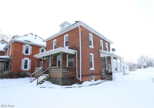 Homes for sale in Bucyrus, OH | 941 Reid St, Bucyrus, OH 44820 | MLS# 5185592
