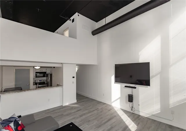 Homes for sale in Cleveland, OH | 1133 W 9Th St #120, Cleveland, OH 44113 | MLS# 5184158