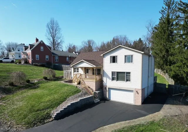 Homes for sale in Steubenville, OH | 144 Aberdeen Rd, Steubenville, OH 43953 | MLS# 5186005