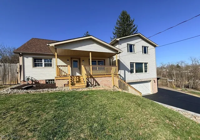 Homes for sale in Steubenville, OH | 144 Aberdeen Rd, Steubenville, OH 43953 | MLS# 5186005
