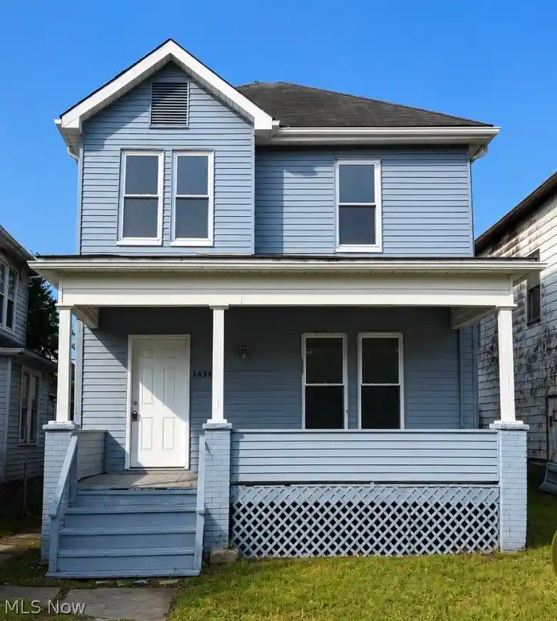 Single family home for sale at 1434 Oregon Ave, Steubenville, OH 43952 | MLS# 5186037