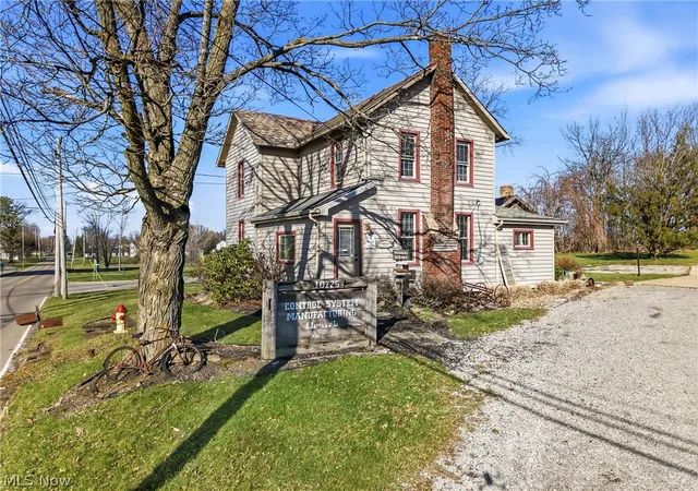 2nd image of 10725 Struthers Rd, New Middletown, OH 44442 | MLS# 5186084