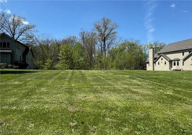 2nd image of 1906 Woodbrook Ln, Beachwood, OH 44122 | MLS# 5185998