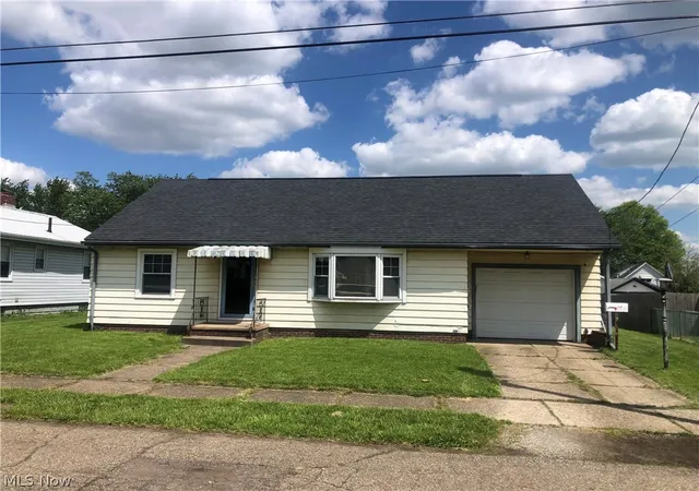 2nd image of 1624 Tanner Ave Sw, Canton, OH 44706 | MLS# 5186151