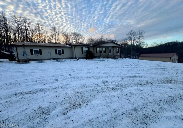Homes for sale in Carrollton, OH | 1105 Pacific Rd Ne, Carrollton, OH 44615 | MLS# 5185115