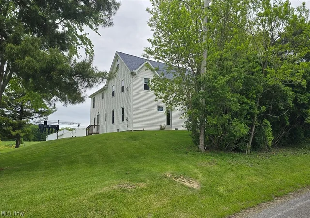 Single family home for sale at 4194 Helsley Fusselman Rd, Southington, OH 44470 | MLS# 5186565