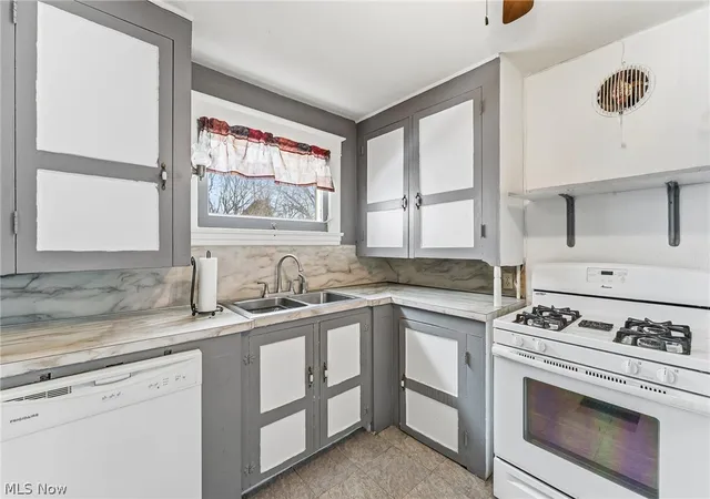 5th image of 34 N Bon Air Ave, Youngstown, OH 44509 | MLS# 5186998