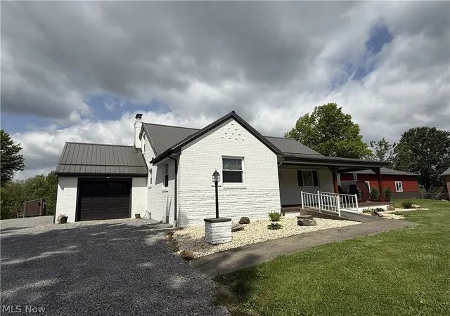 2nd image of 7184 State Route 43, Bergholz, OH 43908 | MLS# 5187290