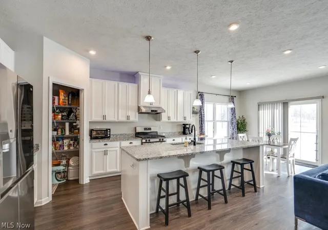 3rd image of 8325 Bedaos Dr, Mentor, OH 44060 | MLS# 5180306