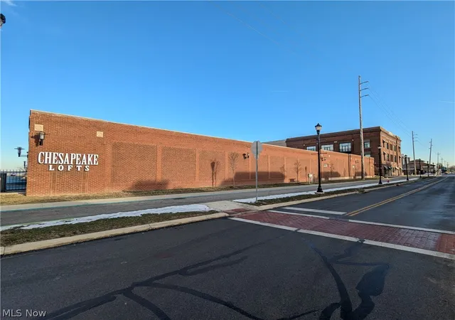 Homes for sale in Sandusky, OH | 401 W Shoreline Dr #136, Sandusky, OH 44870 | MLS# 5187319
