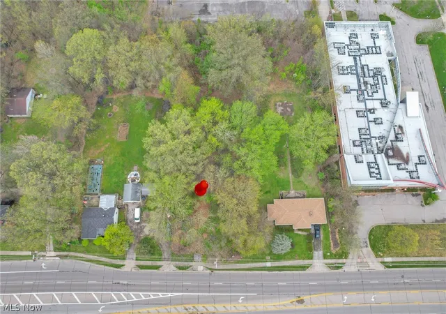 14th image of 2423 Stelzer Rd, Columbus, OH 43219 | MLS# 5187963