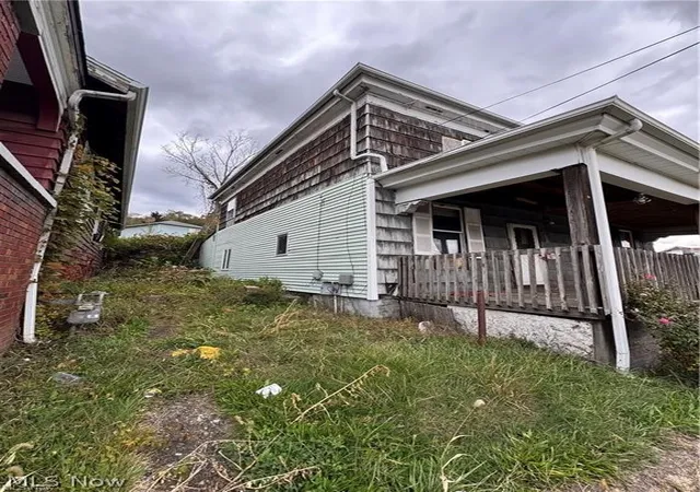 2nd image of 519 Clinton St, Martins Ferry, OH 43935 | MLS# 5188045