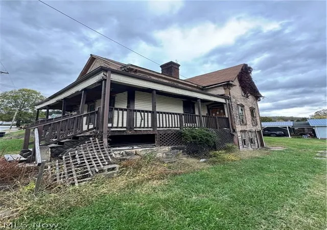4th image of 806 Carlisle St, Martins Ferry, OH 43935 | MLS# 5188049