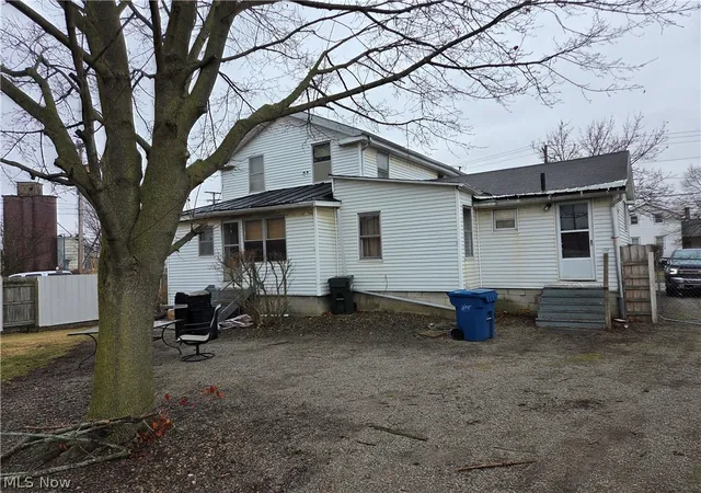 2nd image of 116 Taylor St, Wellington, OH 44090 | MLS# 5187923