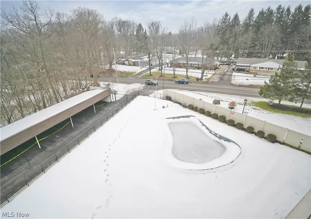 2nd image of 5200 W Blvd, Youngstown, OH 44512