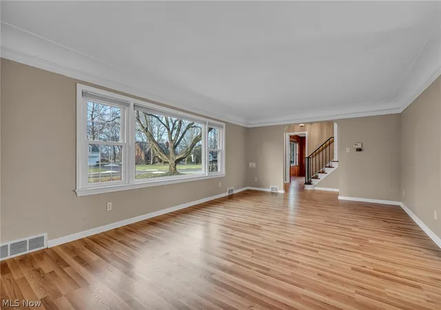 Photo 4 of Sale Pending at 232 Edna St, Youngstown, OH 44514 | MLS# 5184765 | Listing updated on 2026-07-13