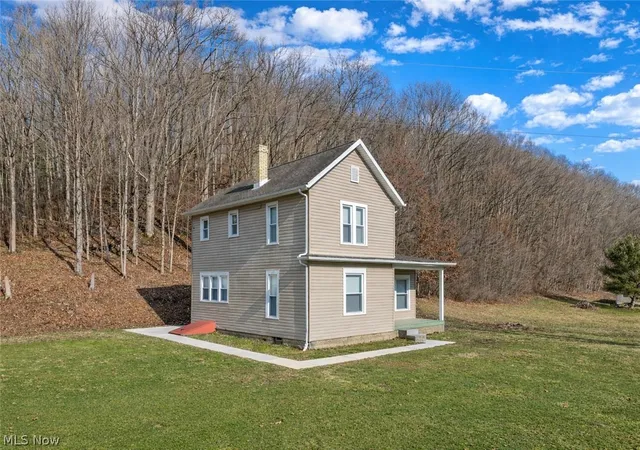 3rd image of 2994 State Route 524, Bergholz, OH 43908 | MLS# 5187099