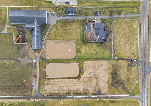 2nd image of 16501 Station Rd, Columbia Station, OH 44028 | MLS# 5188092