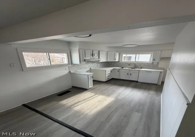 2nd image of 431 Westgate Blvd, Youngstown, OH 44515 | MLS# 5188475