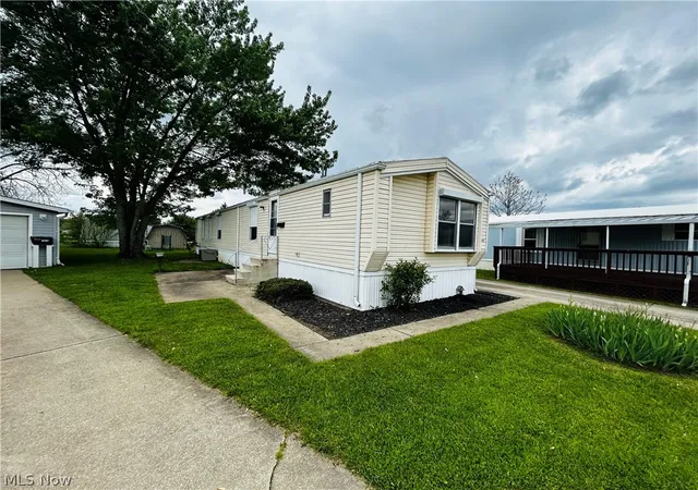 Homes for sale in Streetsboro, OH | 1517 Lady Anne, Streetsboro, OH 44241 | MLS# 5188399