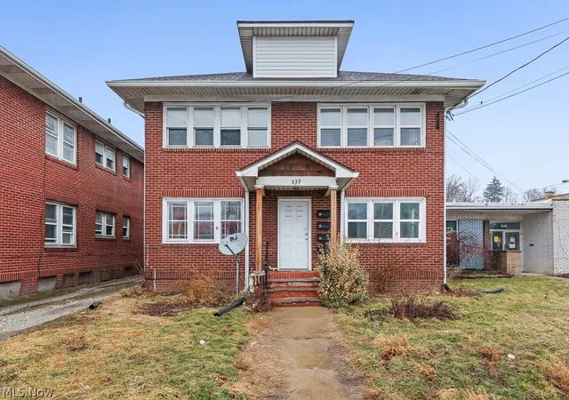 1st image of 539 E Cuyahoga Falls Ave, Akron, OH 44310 | MLS# 5188682