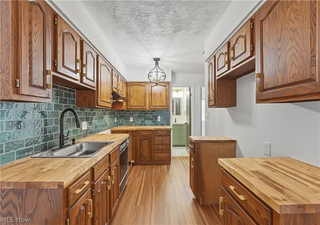 Homes for sale in North Olmsted, OH | 25735 Lorain Rd #210, North Olmsted, OH 44070 | MLS# 5185177