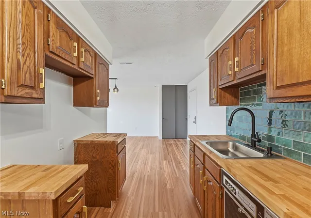Homes for sale in North Olmsted, OH | 25735 Lorain Rd #210, North Olmsted, OH 44070 | MLS# 5185177