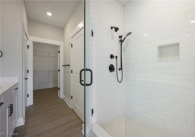 Photo 19 of Sale Pending at 769 Rock Harbor, Avon Lake, OH 44012 | MLS# 5188903 | Listing updated on 2026-08-24