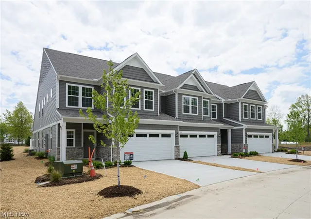 Photo 2 of Sale Pending at 769 Rock Harbor, Avon Lake, OH 44012 | MLS# 5188903 | Listing updated on 2026-08-24