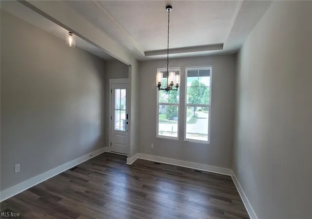 2nd image of 28 Boulder Blvd, Peninsula, OH 44264 | MLS# 5188904