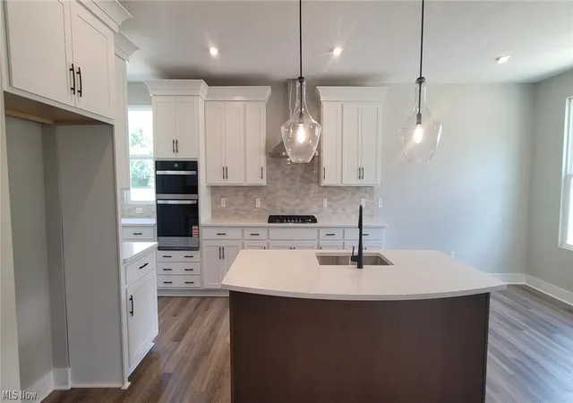 4th image of 28 Boulder Blvd, Peninsula, OH 44264 | MLS# 5188904