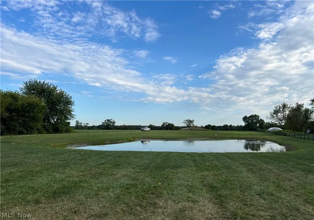 Homes for sale in Vermilion, OH | W Lake Rd, Vermilion, OH 44089 | MLS# 5188703