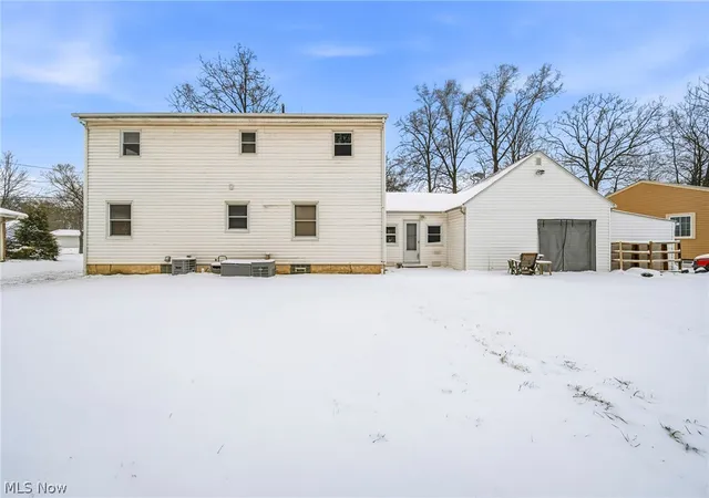 Homes for sale in North Olmsted, OH | 27843 Southern Ave, North Olmsted, OH 44070 | MLS# 5188491