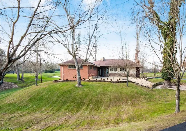 3rd image of 2835 West Dr, Zanesville, OH 43701 | MLS# 5175177